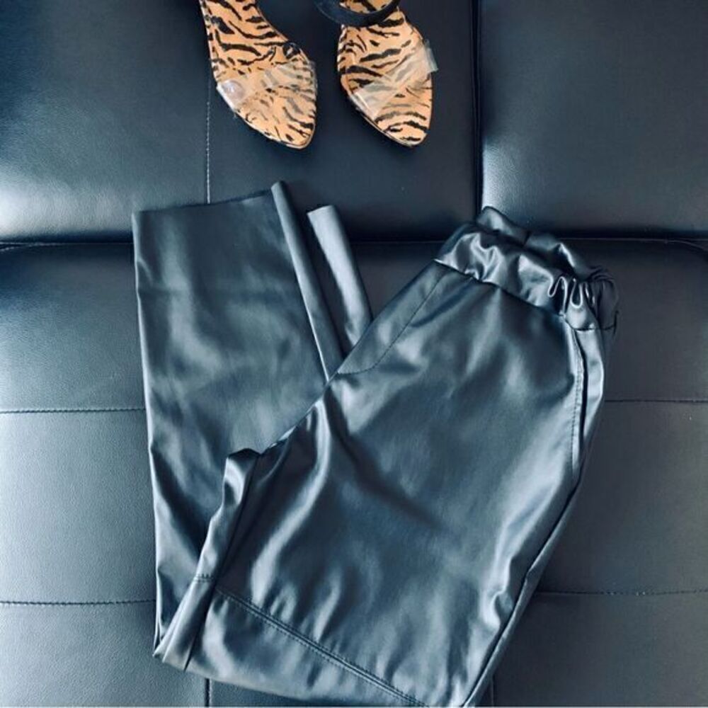 BLACK FAUX LEATHER PANTS - Picture 3 of 9